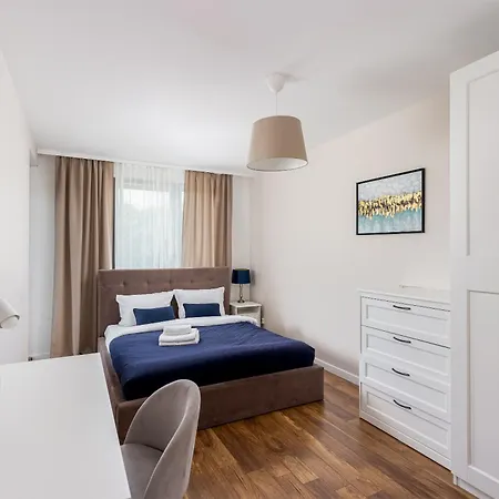 Meiera Chic Apartament *